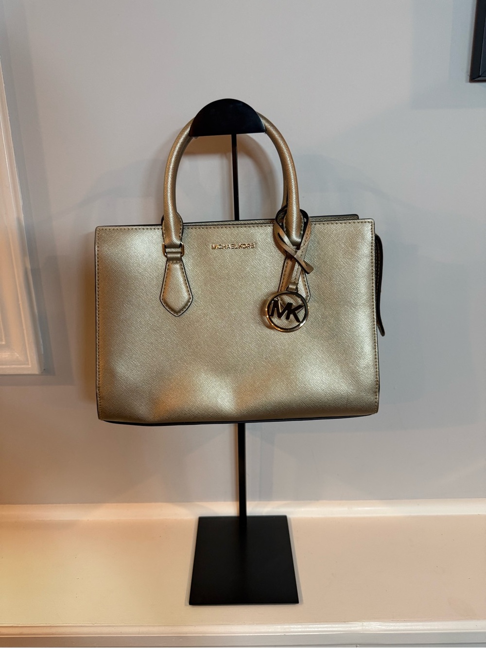 Sheila Medium Metallic Satchel gold